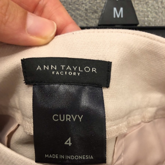 Ann Taylor light pink slacks - Picture 3 of 3